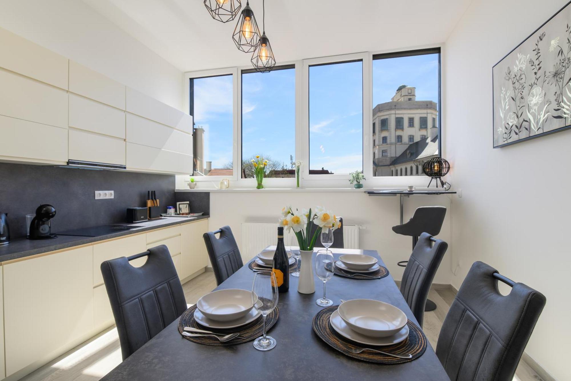 Domino Suite Eger Luaran gambar